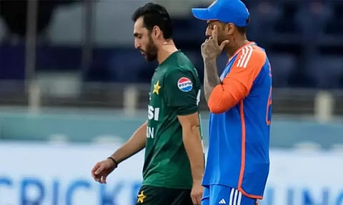 இந்திய வீரர்கள் எங்களை அவமதிக்கவில்லை.. கிரிக்கெட்டைதான் அவமதித்தார்கள் - பாக்.கேப்டன் தாக்கு