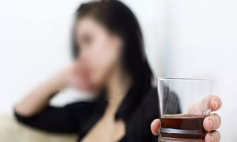 சென்னை: கணவனை கத்தியால் குத்திக்கொன்ற மனைவி - மது போதையில் விபரீதம்