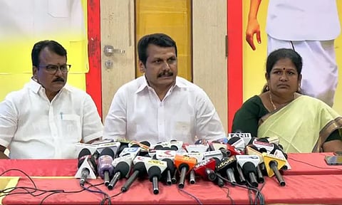 விஜய் மீது செருப்பு வீசப்பட்டது ஏன்? - செந்தில் பாலாஜி விளக்கம்