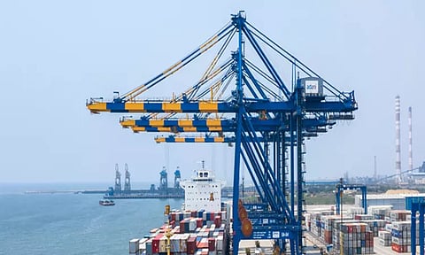 வலுவடைந்தது ஆழ்ந்த காற்றழுத்த தாழ்வு பகுதி