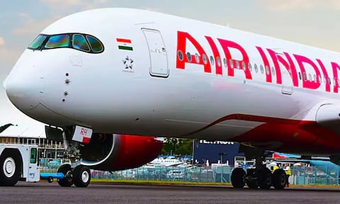 ஏர் இந்தியா விமானத்தில் தொழில்நுட்ப கோளாறு: பயணிகள் கடும் அவதி