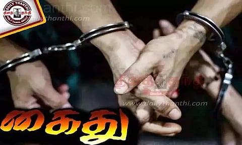 டிஜிட்டல் கைது மோசடி: டெல்லியில் 24 சிம் பாக்ஸ்களுடன் 3 பேர் கைது