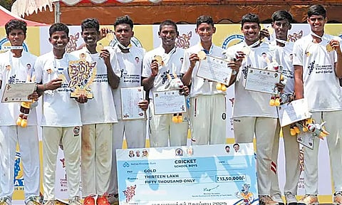 முதல்-அமைச்சர் கோப்பை கிரிக்கெட் போட்டி: சென்னை அணி சாம்பியன்