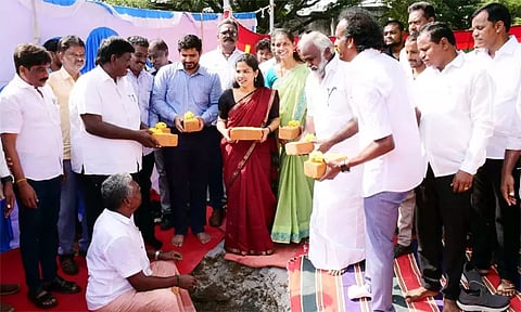 சென்னை: ரூ.1.38 கோடி மதிப்பில் புதிய திட்டப்பணிகளுக்கு அடிக்கல் நாட்டினார் மேயர் பிரியா