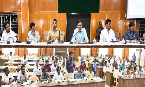 திருச்செந்தூர் கந்தசஷ்டி திருவிழா முன்னேற்பாடு பணிகள்: கலெக்டர் தலைமையில் ஆலோசனைக் கூட்டம்