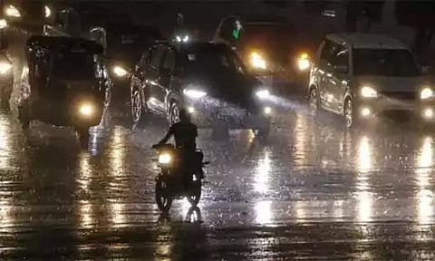 நள்ளிரவு 1 மணி வரை மழைக்கு வாய்ப்புள்ள மாவட்டங்கள்