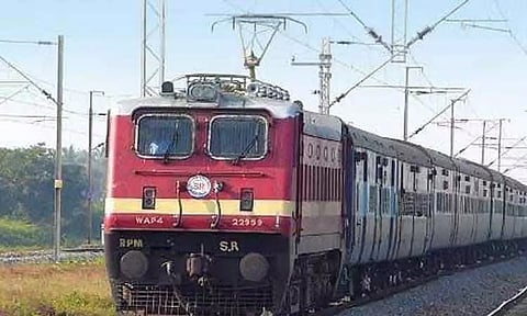 மதுரை-குருவாயூர் ரெயில் பகுதியாக ரத்து