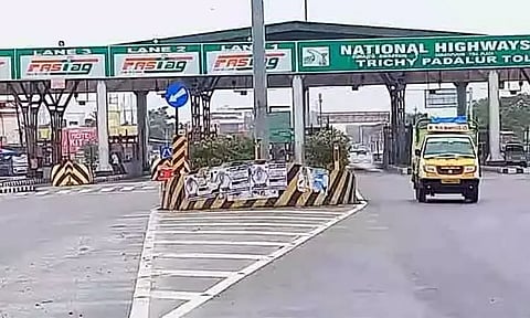 பாஸ்டேக்கில் ஆயிரம் ரூபாய் இலவசமாக கிடைக்கும்: வாகன ஓட்டிகள் செய்ய வேண்டியது இதுதான்