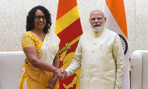 பிரதமர் மோடியுடன் இலங்கை பிரதமர் சந்திப்பு - மீனவர்கள் நலன் குறித்து ஆலோசனை