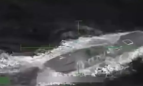 போதைப்பொருள் கடத்தி வந்த நீர்மூழ்கி கப்பலை தாக்கி அழித்தது அமெரிக்கா