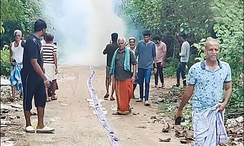 1 லட்சம் சரவெடி: 4.12 நிமிடங்களுக்கு இடைவிடாமல் கேட்ட பட்டாசு சத்தம்