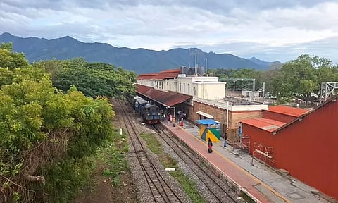 5 நாட்களுக்கு பிறகு ஊட்டி மலை ரெயில் சேவை இன்று மீண்டும் தொடங்கியது