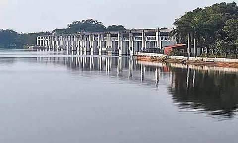 பூண்டி ஏரியில் தண்ணீர் திறப்பு அதிகரிப்பு