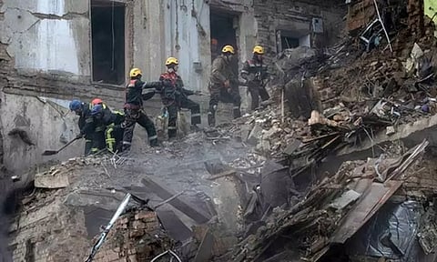 உக்ரைன் மீது ரஷியா தாக்குதல் - 4 பேர் பலி