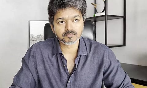 "என்னை மன்னித்து விடுங்கள்'' குடும்பத்தில் ஒருவனாக உங்களுடன் நான் இருப்பேன்: விஜய் உறுதி