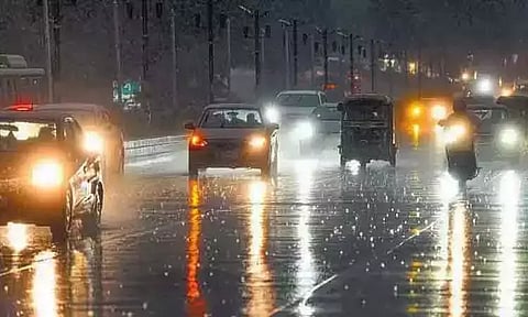 நள்ளிரவு 1 மணி வரை மழைக்கு வாய்ப்புள்ள மாவட்டங்கள்