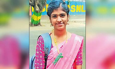 திருமணத்துக்கு முந்தைய நாள் மணப்பெண் திடீர் சாவு... குளியலறையில் பிணமாக கிடந்தார்