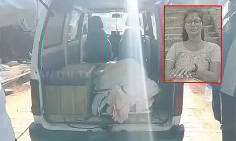 வேலை தேடிச்சென்ற இளம்பெண் காட்டுப்பகுதியில் எரித்துக்கொலை - காதலனின் உறவினர்கள் காரணமா?