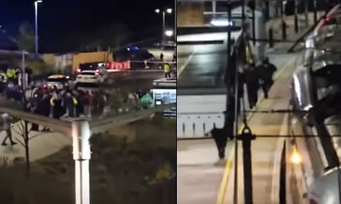 இங்கிலாந்தில் ஓடும் ரெயிலில் கத்திக்குத்து - 10 பேர் படுகாயம்