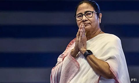 வாக்காளர் சிறப்பு தீவிர திருத்தத்துக்கு எதிராக மம்தா தலைமையில் 4-ந்தேதி போராட்டம்