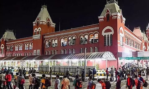 சென்ட்ரல் ரெயில் நிலையத்தில் முன்பதிவில்லாத டிக்கெட் எடுக்க புதிய வசதி