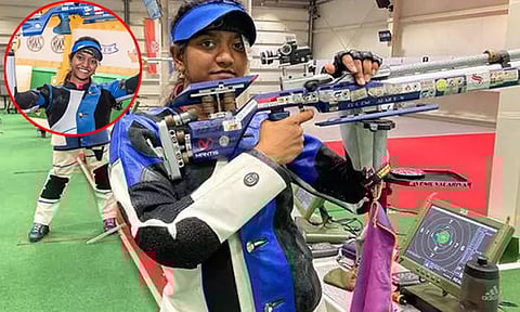 உலக சாம்பியன்ஷிப் துப்பாக்கி சுடுதல்; 10 மீட்டர் ஏர் ரைபிள் பிரிவில் வெண்கலம் வென்ற இளவேனில் வாலறிவன்