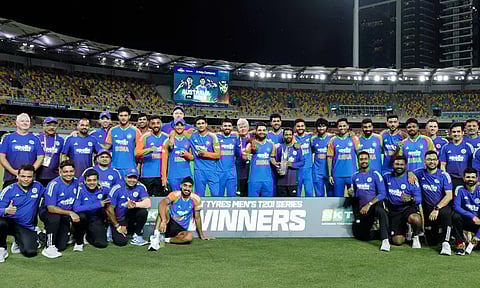 எல்லோரும் சிறப்பாக செயல்படுகிறார்கள்: சூர்யகுமார் யாதவ் பாராட்டு