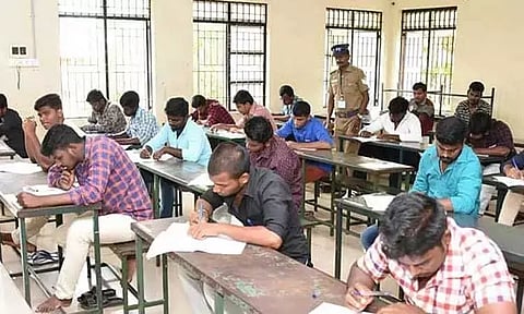 போலீஸ் பணிக்கான எழுத்து தேர்வு: 3,644 இடங்களுக்கு 2 லட்சம் பேர் போட்டி