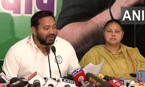 கங்கையில் மூழ்கினால் போகாத பாவம் பா.ஜ.க.வில் சேர்ந்து விட்டால் போய் விடும்: தேஜஸ்வி யாதவ் தாக்கு