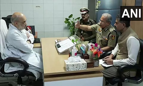 கார் வெடிப்பில் நடந்தது என்ன? டெல்லி காவல் ஆணையாளர் விளக்கம் - நேரில் பார்த்தவர்களின் அதிர்ச்சி தகவல்