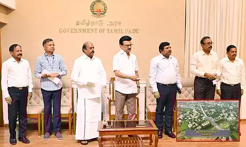 விருதுநகரில் புதிய சாலை மேம்பாலம் திறப்பு; தியாகி சங்கரலிங்கனார் மேம்பாலம் என பெயர் சூட்டிய முதல்-அமைச்சர் மு.க. ஸ்டாலின்