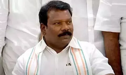 டெல்லி கார் வெடிப்பு சம்பவத்தில் ராகுல் காந்திக்கு தொடர்பா? தமிழக காங்கிரஸ் கட்சி கண்டனம்