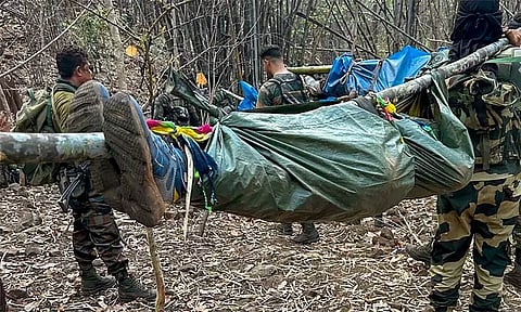 சத்தீஷ்கார் என்கவுன்டர்: 6 நக்சலைட்டுகள் சுட்டுக்கொலை