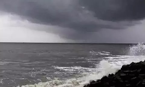 வங்கக்கடலில் 21-ந்தேதி புதிய காற்றழுத்த தாழ்வு பகுதி உருவாகிறது