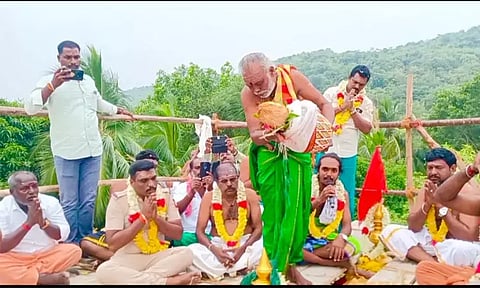 அச்சரப்பாக்கம் ஐயப்ப சுவாமி ஆலய மகா கும்பாபிஷேகம்