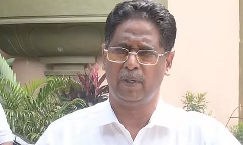 பாஜகவுக்குச் சாமரம் வீசுவதற்காகவே எஸ்.ஐ.ஆரை அதிமுக வரவேற்றுள்ளது: திமுக விமர்சனம்