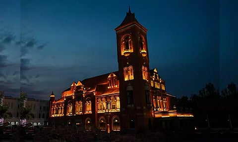 65 ஆண்டுகளுக்கு பிறகு.. விரைவில் மக்கள் பயன்பாட்டுக்கு வரும் விக்டோரியா ஹால்!