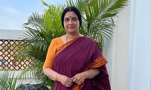 Senior actress Tulasi bids goodbye to acting