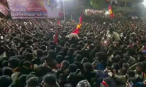 கரூர் கூட்ட நெரிசல் வழக்கு: தேர்தலுக்கு முன்பு குற்றப்பத்திரிகை தாக்கல் செய்ய சி.பி.ஐ. திட்டம்?