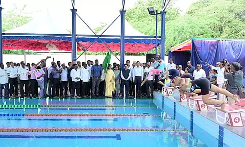 எஸ்.ஐ.ஆரை செயல்படுத்தி எதிர்காலத்தில் குடியுரிமையை கேள்விக்குறியாக்கும் ஆபத்து இருக்கிறது - கனிமொழி எம்.பி