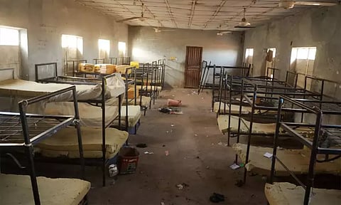 ஒரே வாரத்தில் 2-வது சம்பவம்: நைஜீரியாவில் பள்ளிக்குள் நுழைந்து 100 மாணவர்கள் கடத்தல்