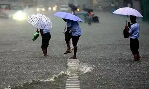 மதியம் 1 மணி வரை 15 மாவட்டங்களில் மழைக்கு வாய்ப்பு