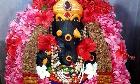நொய்யல்: விநாயகர் கோவில்களில் சதுர்த்தி வழிபாடு