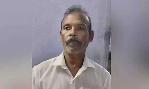 பணப்பிரச்சினையில் முதியவரை கொடுங்காயம் ஏற்படுமாறு தாக்கியவருக்கு 2 ஆண்டுகள் சிறை