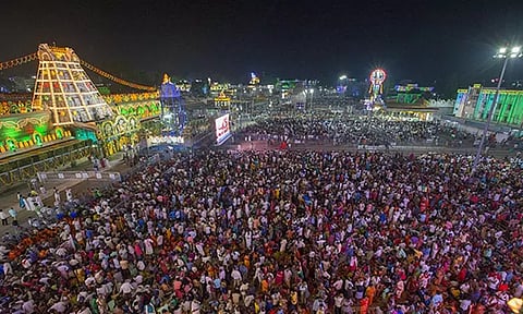 திருப்பதி ஏழுமலையான் கோவிலில் டிசம்பர் மாத சிறப்பு உற்சவங்கள்