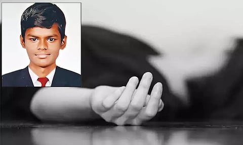 குறைந்த மதிப்பெண்கள் எடுத்ததால் விரக்தி... குளத்தில் குதித்து கல்லூரி மாணவர் தற்கொலை