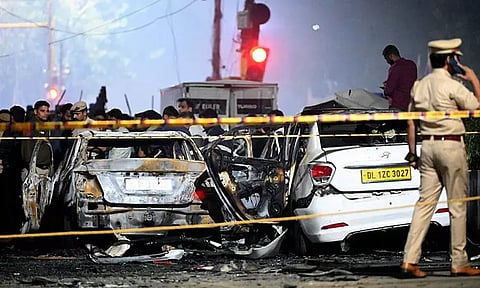 டெல்லி கார் வெடிப்பு: பயங்கரவாதிகள் 4 பேரின் காவல் விசாரணை மேலும் 10 நாள் நீட்டிப்பு