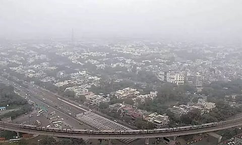 டெல்லியில் காற்றின் தரம் சற்று முன்னேற்றம்