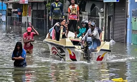 டிட்வா புயல்: இலங்கையில் உயிரிழப்பு 190 - ஐ தாண்டியது