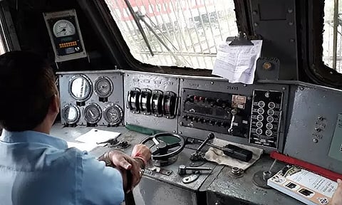 பல்வேறு கோரிக்கைகளை வலியுறுத்தி ரெயில் என்ஜின் டிரைவர்கள் இன்று உண்ணாவிரதம் அறிவிப்பு